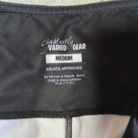 CVG capris - Picture 2 of 2